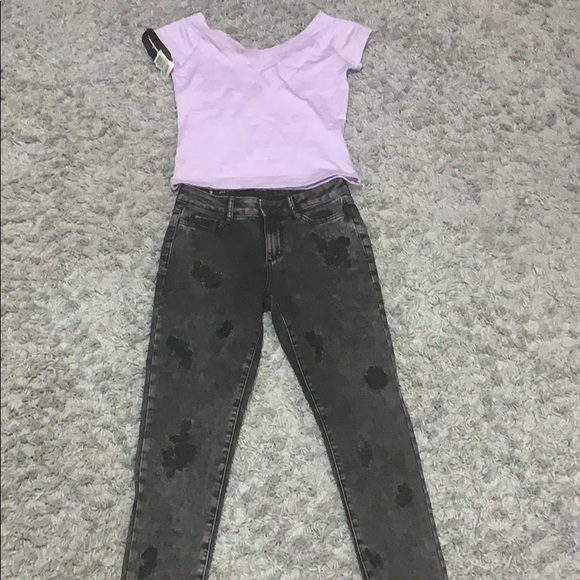 Suits - Picture 1 of 4